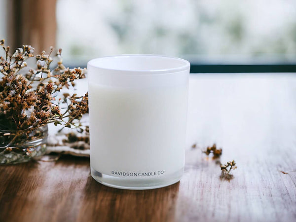Davidson Candle Company LLC - 11 oz glass jar candle in box : White Tea