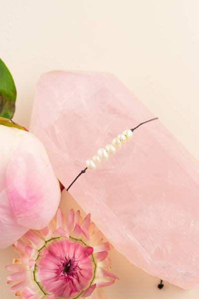 SoulKu - Pearl Hummingbird Bracelet for Goddess - HMBD06