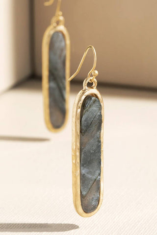 Urbanista - Metal Bar Earring with Stone