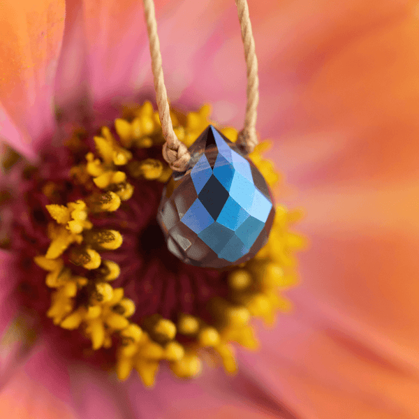 SoulKu - Blooming Blue Mystic Crystal Necklace for Beautiful Mom