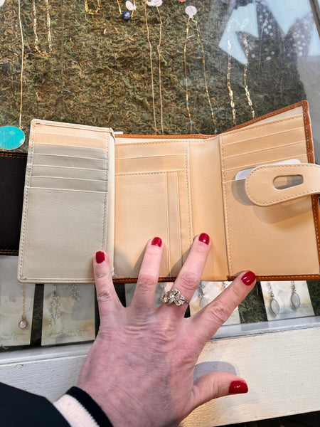 Wallet for Martha Valles