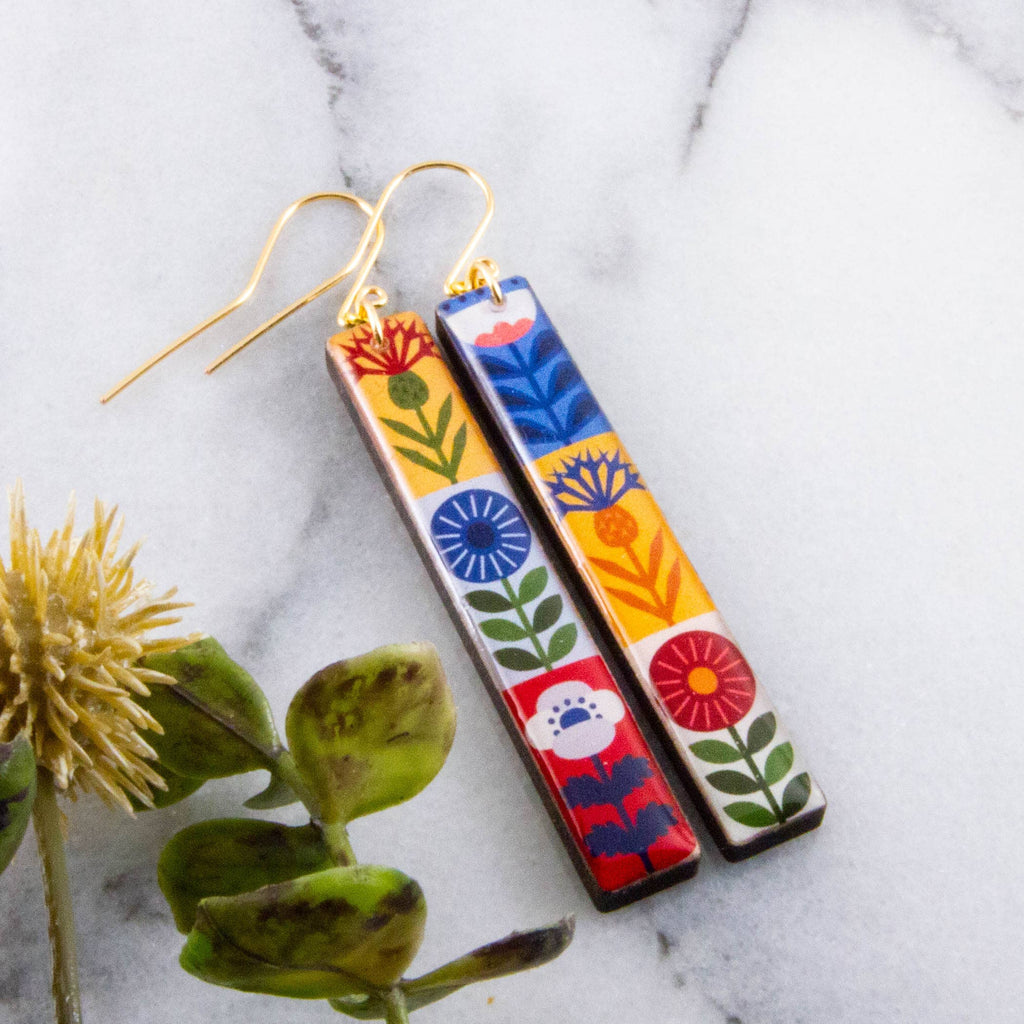 No Man's Land - Bright Scandinavian Bar Earrings