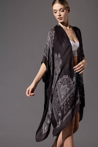 Urbanista - Ornate Mandala Kimono