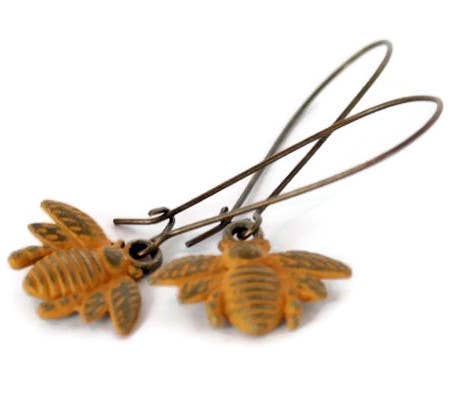 Gleeful Peacock - Busy Bee Charm Earrings
