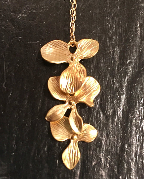 Robin's Egg Designs ~ Orchid Necklace
